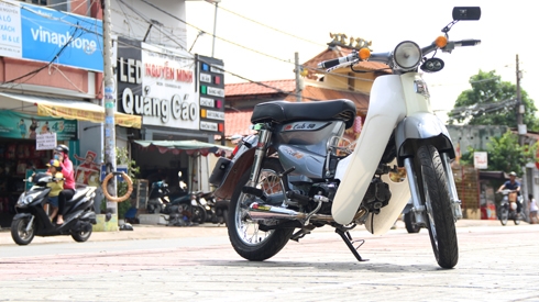 honda-cub-canh-en-do-doc-nhat-viet-nam-page-2