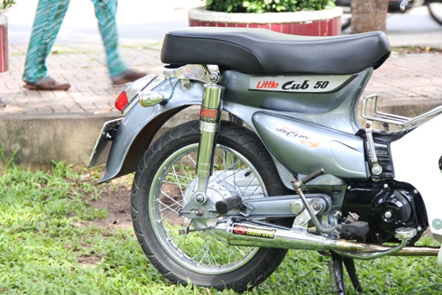 honda-cub-canh-en-do-doc-nhat-viet-nam-page-2-5