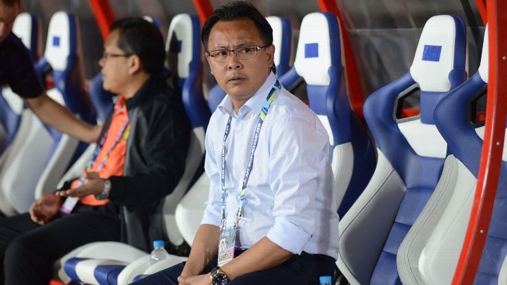 HLV Ong Kim Swee không có sự hợp tác từ các CLB.