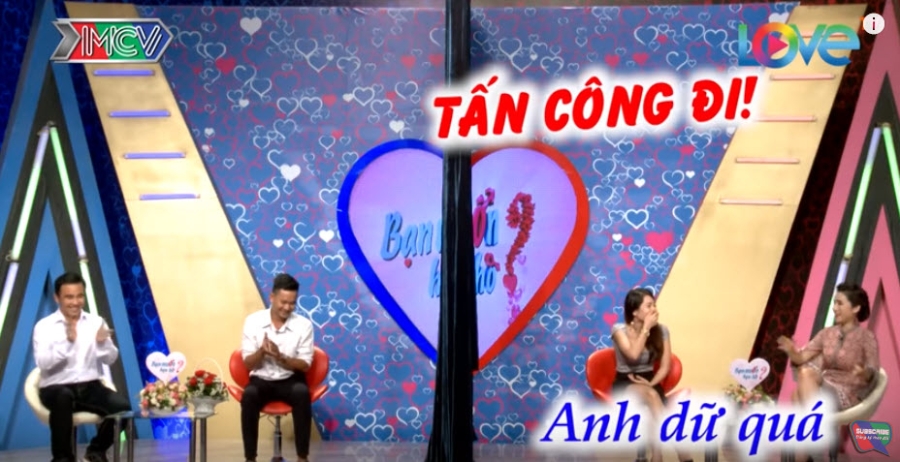 em di tan gai tren truyen hinh, anh trai ngoi duoi noi mot cau ca truong quay phai o len - 4