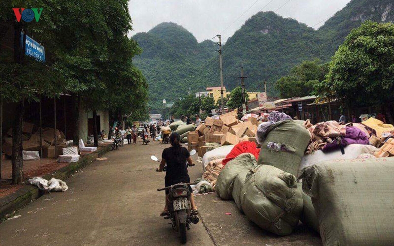 hien truong vu chay lon o cua khau tan thanh, lang son hinh 11