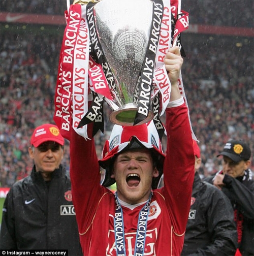 rooney-dang-mot-loat-anh-tri-an-man-utd-2