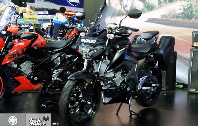 Suzuki GSX-S150 ban duong truong gia gan 1.900 USD o Indonesia hinh anh 7