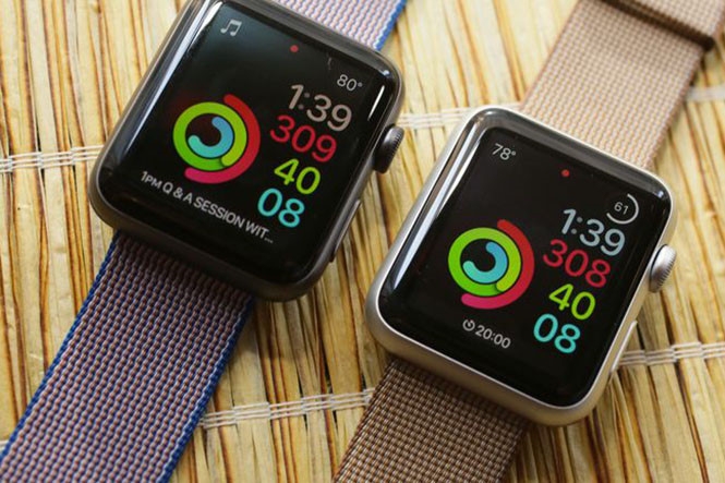 Người dùng Apple Watch thế hệ đầu tiên giờ đã được hỗ trợ lên đến 36 tháng /// Ảnh: AFP