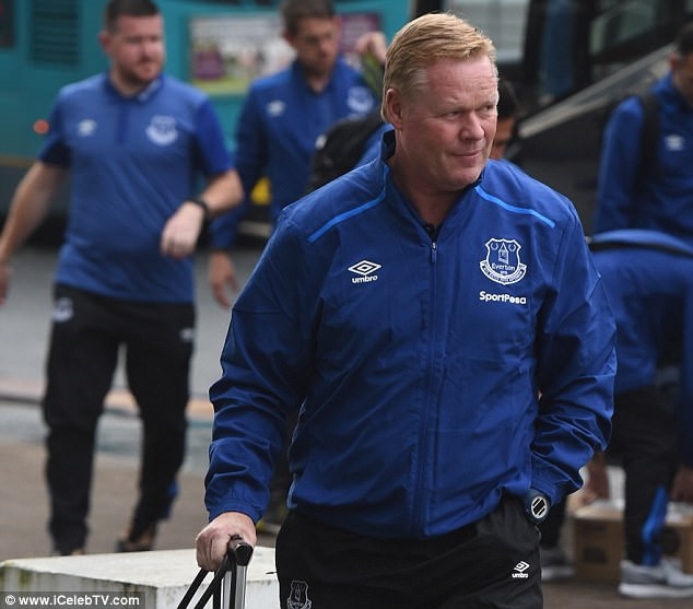 Rooney cung dong doi len duong du dau he 2017 hinh anh 2