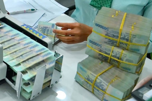 lãi suất, lãi suất điều hành, lãi suất liên ngân hàng, giảm lãi suất, nợ xấu, ngân hàng nhà nước, Lê Minh Hưng, tỷ giá