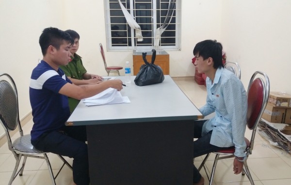 hon chien vi tranh gianh ban gai, 5 nguoi thuong vong hinh anh 1