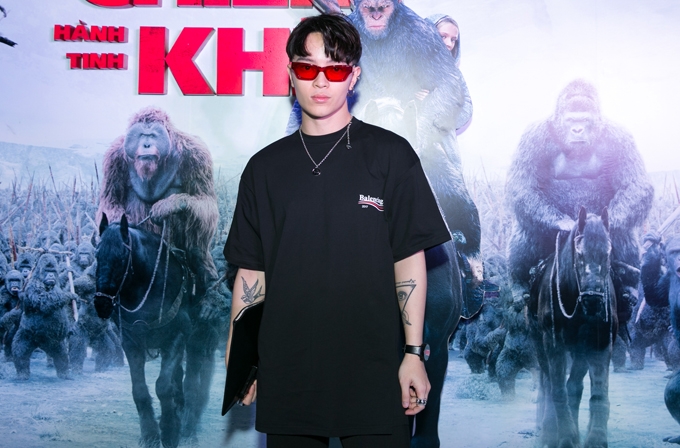 tim-truong-quynh-anh-mac-ton-sur-ton-dinh-nhu-sam-o-rap-phim-5
