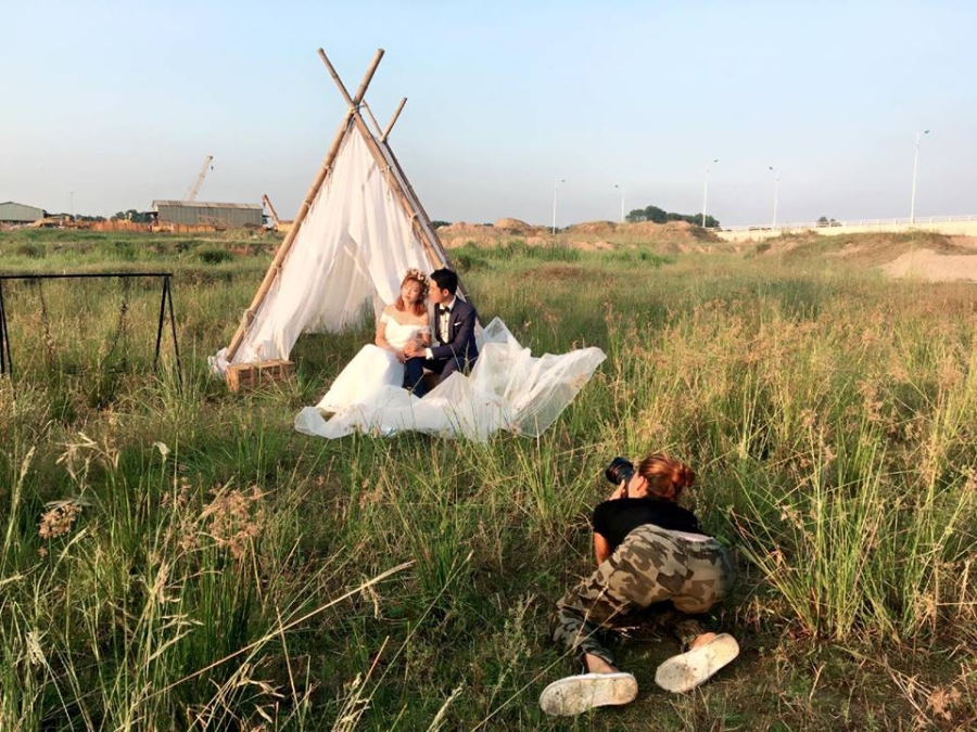 hau truong khong nhin duoc cuoi voi co tho anh 
