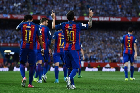 M.U qua mặt Barcelona và Real để trở thành đội bóng giá trị nhất thế giới - ảnh 2