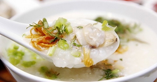 Tiên mao, kim anh tử nấu thịt gà.