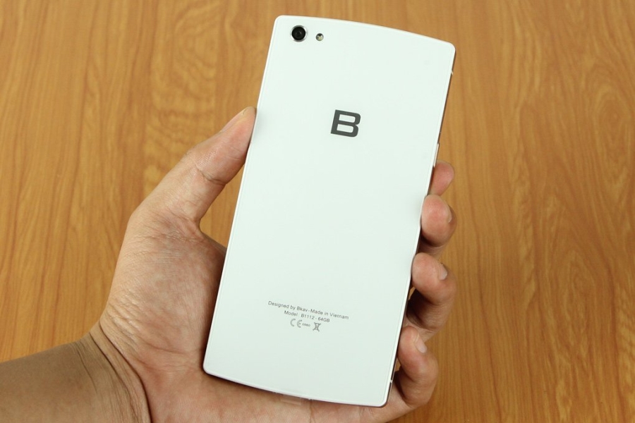 Bkav, Bphone, Bphone 2, thế giới di động