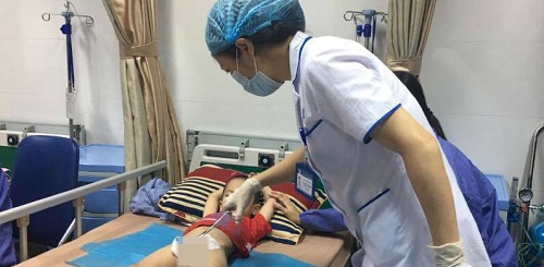 Bộ Y tế: Nếu cần thiết đề nghị Công an vào cuộc để điều tra vụ nhiều bé trai bị sùi mào gà - Ảnh 3.