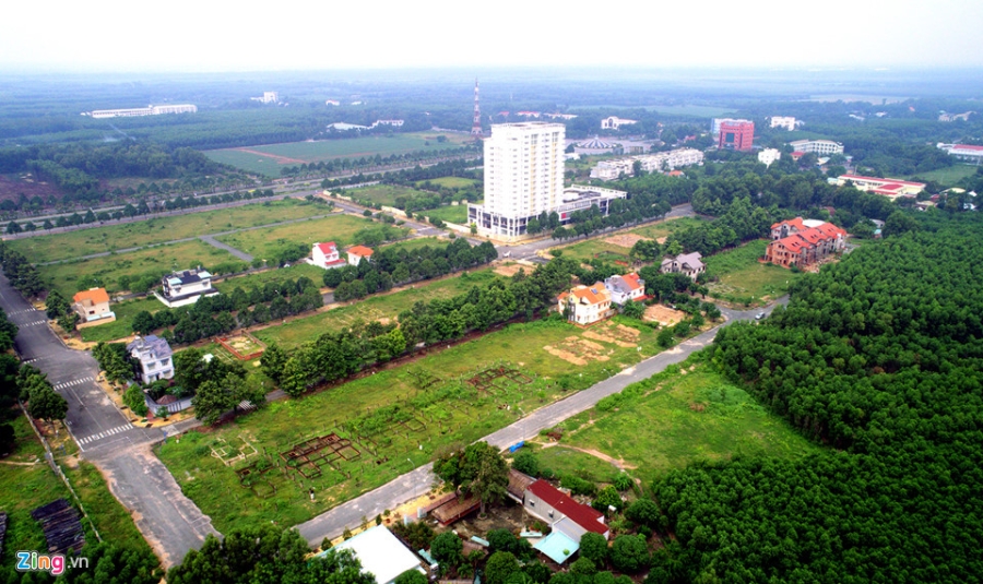 Biet thu, nha pho 'bi bo quen' o do thi cach Sai Gon 20 km hinh anh 1
