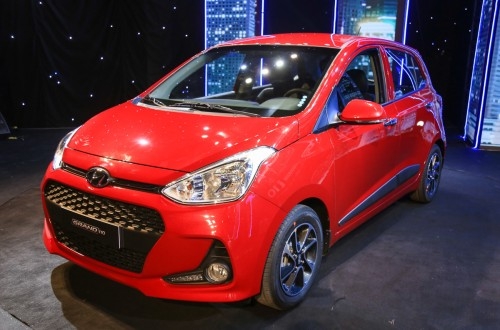 Giá Hyundai Grand i10 đang cao ngất ngưởng tại Việt Nam - 1