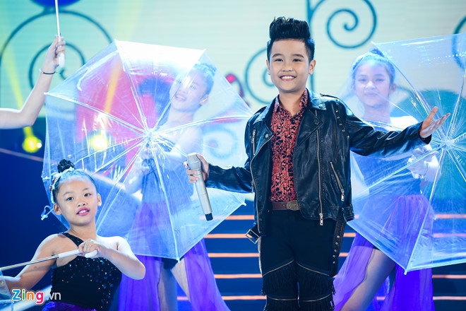 My Tam lan dau the hien ca khuc 'Dau chi rieng em' tren san khau hinh anh 15
