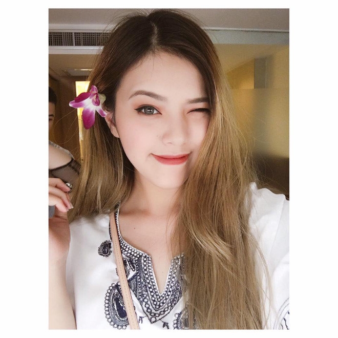 Lo dien em gai song sinh dep nhu hot girl cua Truc Anh The Face hinh anh 13