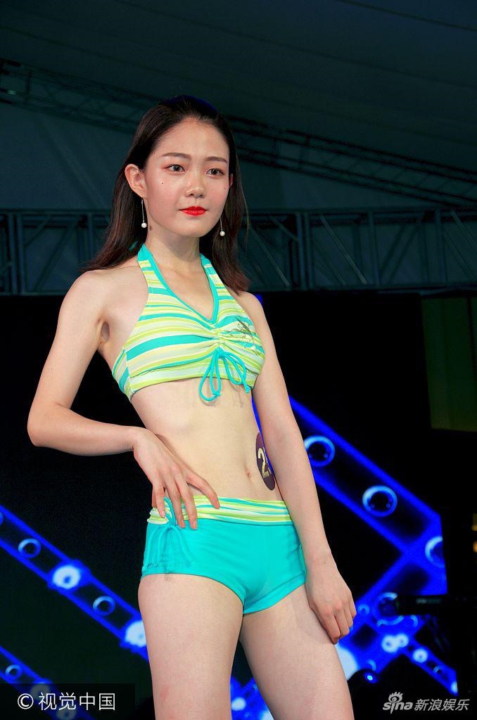 Thi sinh Hoa hau Bikini Toan cau 2017 bi che tu voc dang den guong mat hinh anh 2