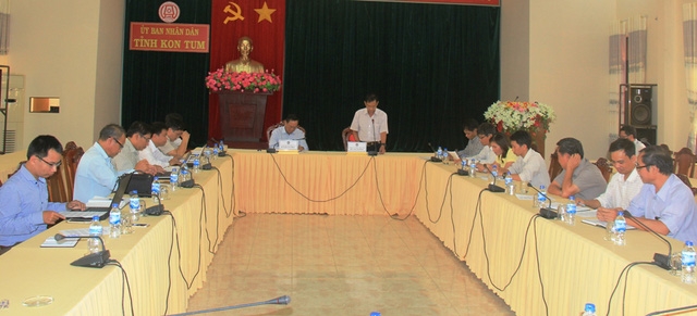  Quang cảnh buổi họp báo 