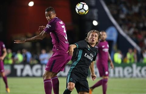 Real vs Barca (7h05 ngay 307) Sieu kinh dien thoi hon mang hinh anh