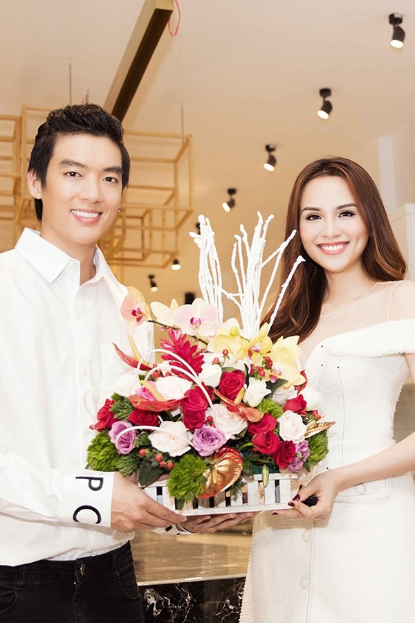 chong-diem-huong-du-khai-truong-cua-hang-cua-vo-giua-tin-don-ly-hon-9