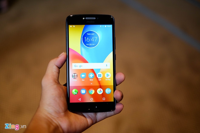 Moto dua loat smartphone gia tu 2 trieu dong ve VN hinh anh 1