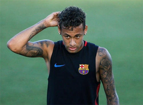 psg-chun-bi-san-phuong-an-ra-mat-neymar