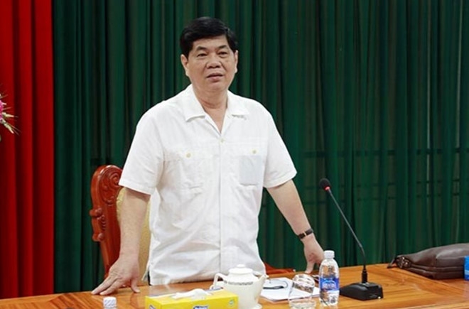 Xem xet thi hanh ky luat dang Pho truong Ban chi dao Tay Nam Bo hinh anh 1