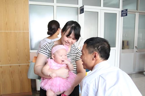 hanh phuc vo oa khi hai “cong chua” ra doi tu tinh trung bat dong 100% cua nguoi bo - 5
