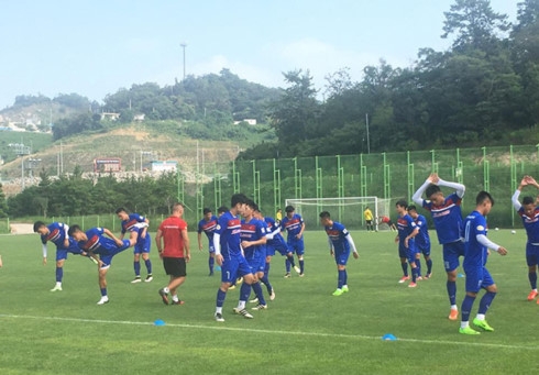 u22 viet nam chuan bi cho sea games 29 tim mieng ghep cuoi hinh 5