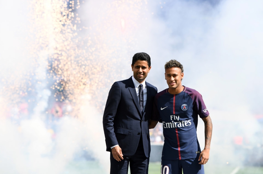 Buoi le ra mat hoanh trang cua Neymar tai Parc des Princes hinh anh 3