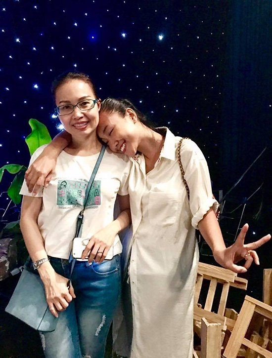 Trấn Thành, Lê Giang, Thủy Tiên, Thu Minh, Trung Quân Idol, Đàm Vĩnh Hưng
