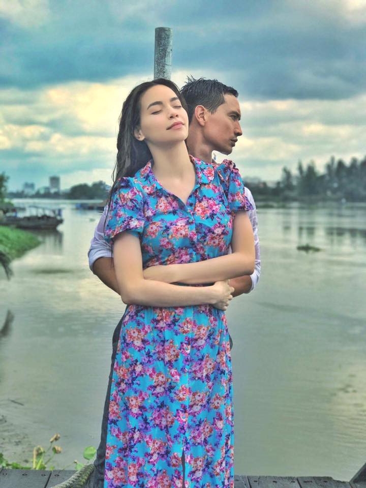 Chieu tro trong showbiz Viet va cai gia nghe si phai tra hinh anh 2