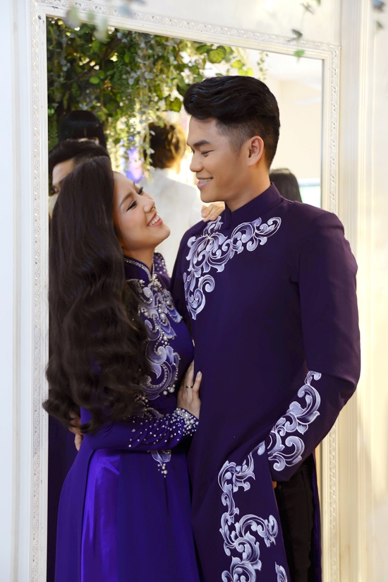 chong-tre-doi-hon-le-phuong-khi-di-thu-ao-dai-cuoi-4