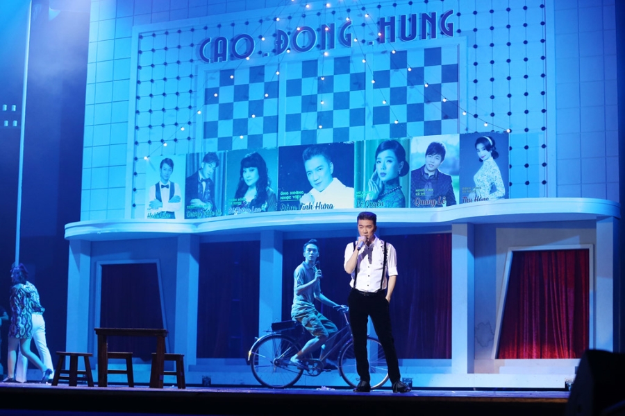 Dam Vinh Hung thua nhan hat Bolero khong hay trong live show hinh anh 1