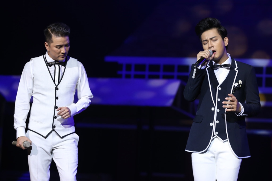 Dam Vinh Hung thua nhan hat Bolero khong hay trong live show hinh anh 2