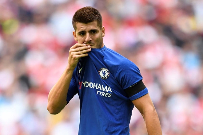 Alvaro Morata dang di vao vet xe do cua Torres hinh anh 3
