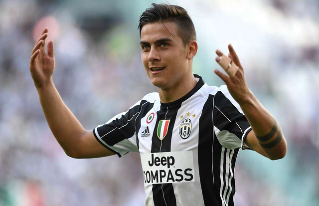 Dybala được ví như “Messi mới” của bóng đá thế giới. Khả năng đi bóng, cầm nhịp của cầu thủ này rất tốt và thậm chí được Barcelona ngắm sẵn để thay thế Messi trong tương lai. Theo báo giới Tây Ban Nha, Barcelona sẵn sàng chi 120 triệu euro cộng thêm một trong hai cầu thủ Andre Gomes hoặc Rafinha để sở hữu Dybala.