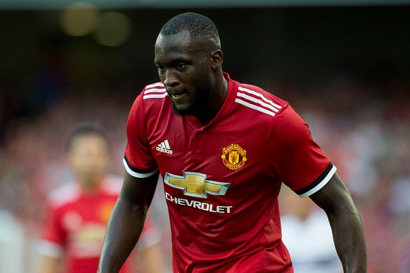 Lukaku linh xuong doi hinh ket hop sieu cup chau Au hinh anh 10