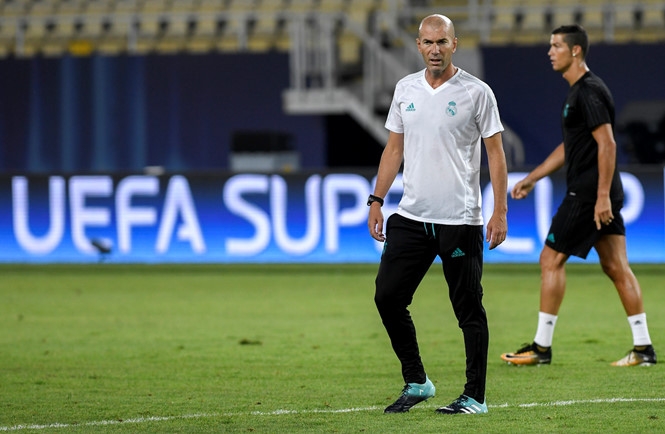HLV Zidane không quan tâm đến những gì Mourinho nói /// AFP