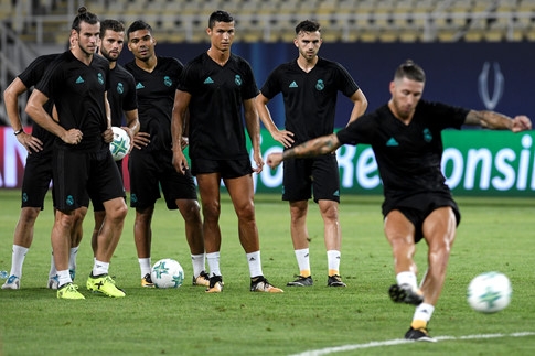 Zidane phản pháo phát biểu của Mourinho về Bale - ảnh 2