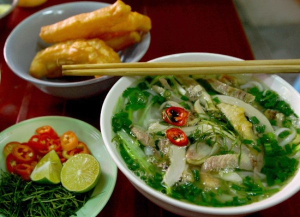 Những quán ăn nổi tiếng, có từ địa điểm kinh doanh trở lên sẽ rơi vào tầm ngắm thanh, kiểm tra thuế.