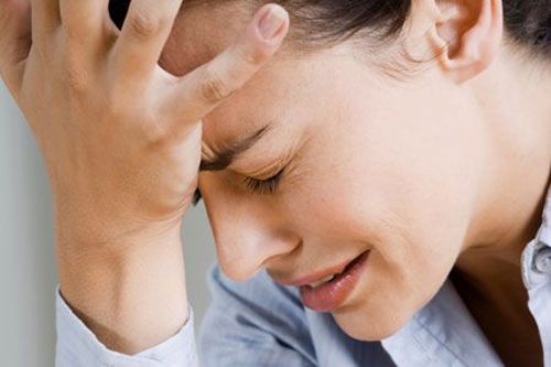  Thương mẹ mà tôi không biết phải làm sao, phận gái đã lấy chồng tôi không thể đón mẹ về ở cùng. (Ảnh: IT) 