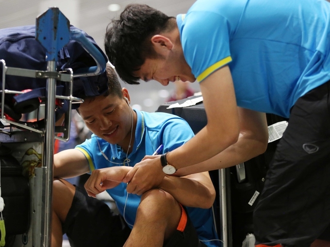 U22 Việt Nam đổ bộ xuống Kuala Lumpur, bắt đầu chiến dịch SEA Games 29