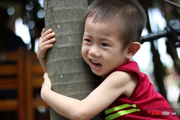 thong-tin-moi-nhat-ve-be-trai-bi-bo-roi-o-trung-tam-sai-gon-3