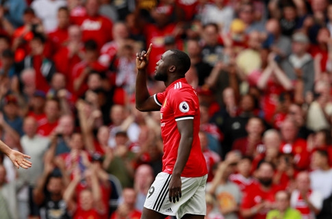 M.U ra quân đại thắng, Mourinho vẫn 'giữ chân trên mặt đất' - ảnh 2