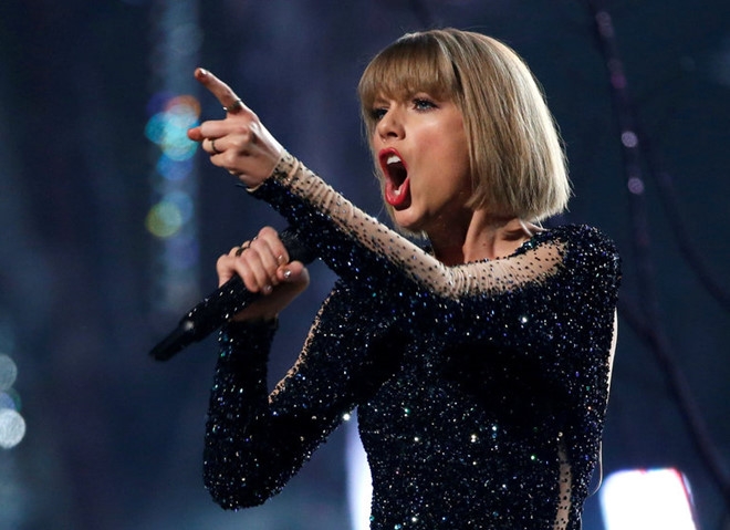 Taylor Swift thang vu kien bi sam so, nhan 1 USD tien den bu hinh anh 1