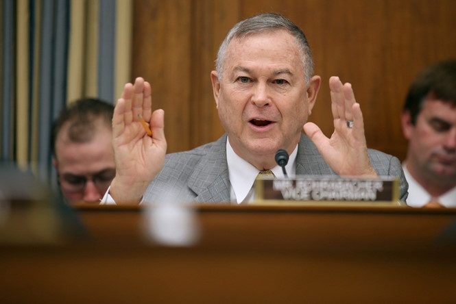 Hạ nghị sĩ đảng Cộng hòa Mỹ Dana Rohrabacher /// AFP