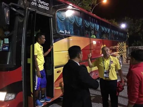 Nghi tài xế chở đội nữ Myanmar ăn cắp, tăng cường an ninh SEA Games - Ảnh 1.