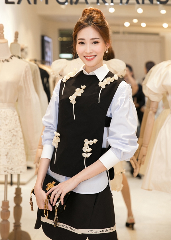 dang-thu-thao-thuy-tien-khoe-ve-dep-thanh-nha-trong-su-kien-3